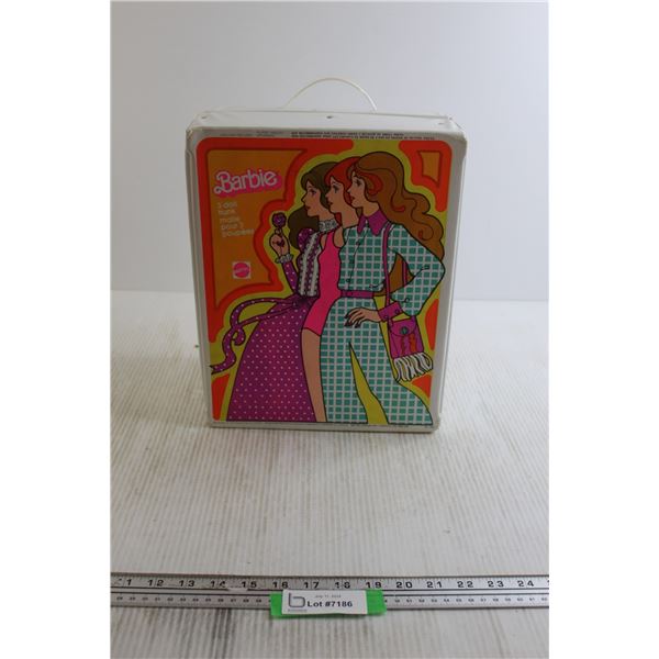 Barbie 3-Doll Trunk
