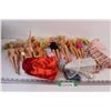 Image 1 : (8) Barbies & Clothes