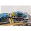 Image 3 : 1:64 Model Scale: 1955 Chevy Bel-Air & Stepside Truck Set