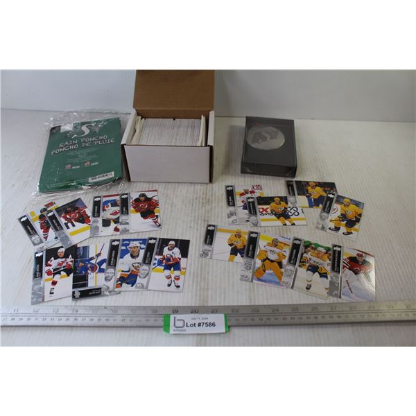 20212-22 Series 1 Upper Deck Base Set 200 - Rider's Christmas Ornament - Rider's Rain Poncho