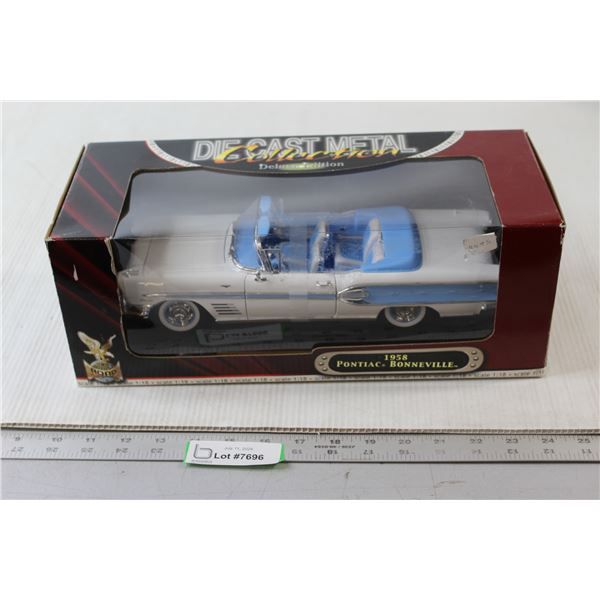 1958 Pontiac Bonneville Diecast Car - Scale 1:18