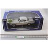 Image 1 : 1957 Studebaker Golden Hawk Die cast Car - Scale 1:18