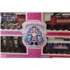 Image 2 : Holiday Nutcracker Express Train Set - NIB