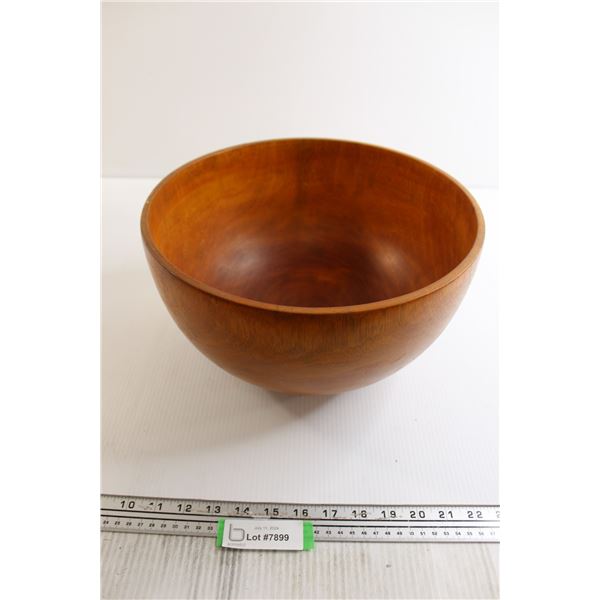 Wooden Salad Bowl - Crack on Bottom