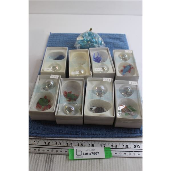 (8) Aquarium Decorations