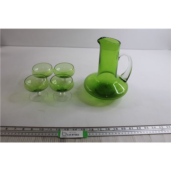 (4) Green Glasses and Pitcher