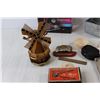 Image 5 : Geometry Set, Cosmetic Organizer, Windmill Music Decoration, Misc.