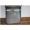 Image 2 : *Large Snow Scoop/Shovel - 24" Wide