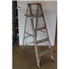 Image 1 : *5FT Aluminum Folding Step Ladder with Accessory Tray & Red Primer Patina
