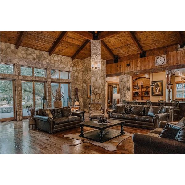 DAN AND DARLENE CABELA: 2-Night Stay and Dinner for Three Couples in Dripping Springs, TX