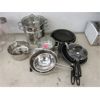 Image 1 : 14 Piece Lot of Pots, Pans and a Henckels Knife