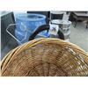 Image 2 : 4 Basket Display Rack
