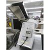Image 1 : Oliver 704N Bagel/Hoagie/Roll Slicer