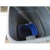 Image 2 : Rolling Lidded Waste Can