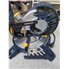 Image 5 : compound mitre saw with red eye laser almost new