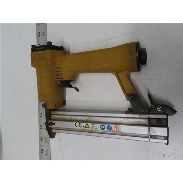 air nailer works goods