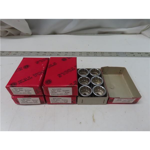 3/8 reg socket 13/16" set of boxes