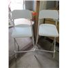 Image 2 : 3 beautiful white tall stools one is unwrapped LIKE NEW