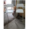 Image 5 : 3 beautiful white tall stools one is unwrapped LIKE NEW