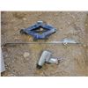 Image 1 : air wrench, air engine cleaner, automotive jack