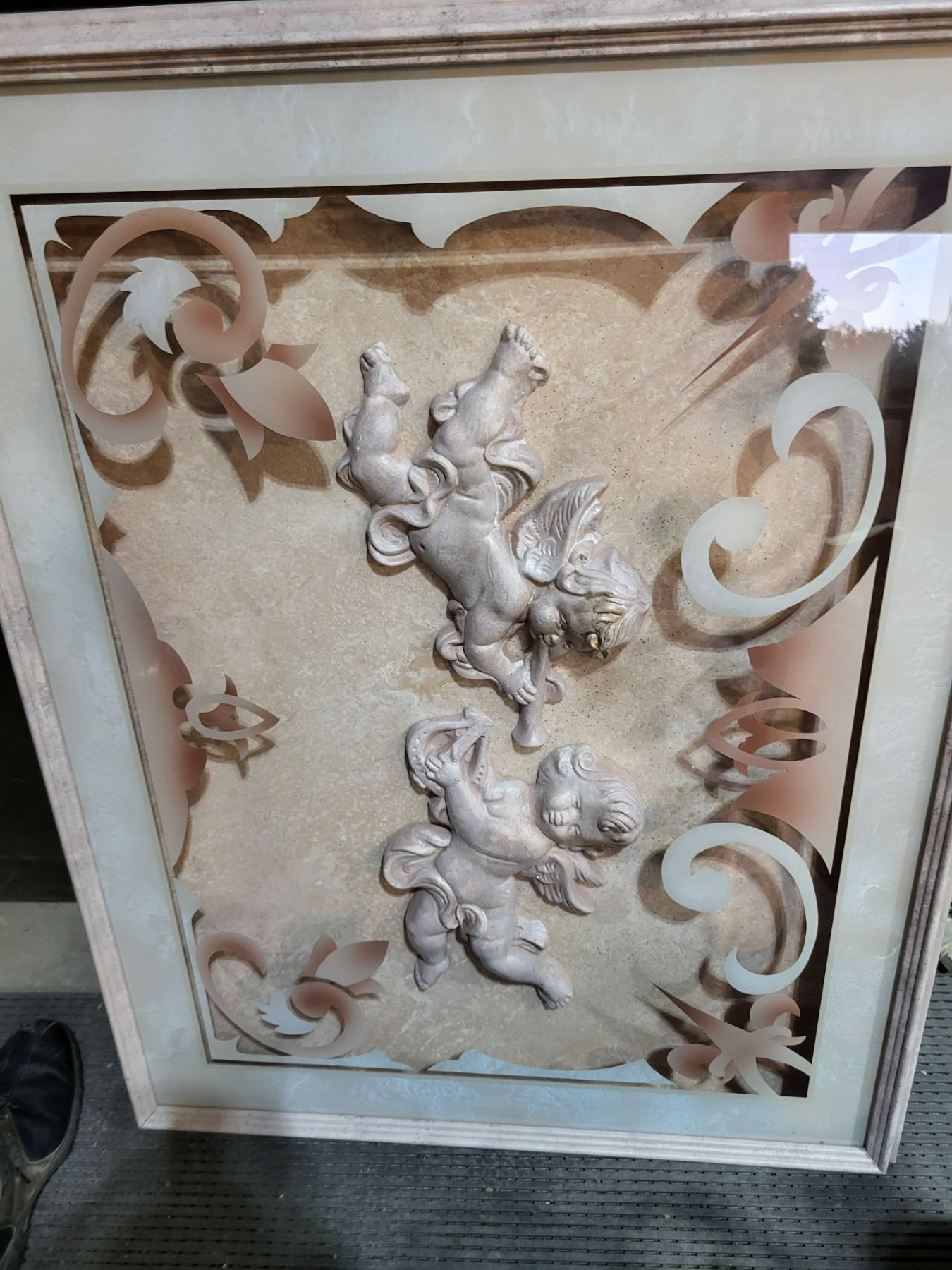 Angel 3D wall mount, area carpet 5x7 - Schmalz Auctions