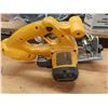 Image 2 : Dewalt circular saw with no battery or charger