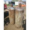 Image 1 : 2 large empty propane tanks - 4ft tall