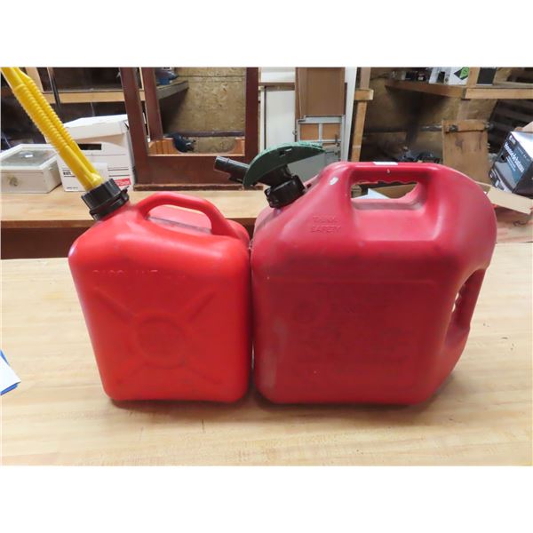 18.9L and 10L jerry can