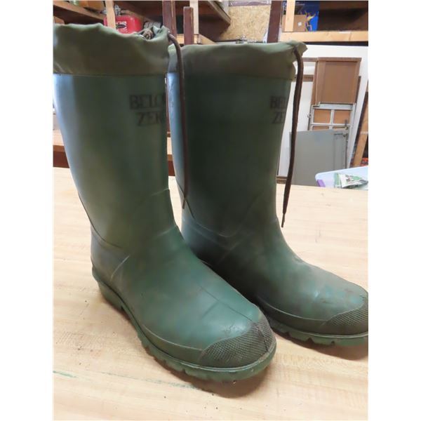 size 9 men's insulated rubber boots
