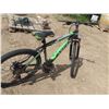 Image 4 : 18 speed mountain bike great shape but bent rim