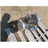 Image 1 : heavy duty winch - untested