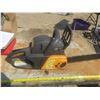 Image 4 : Poulan Pro 42cc chainsaw - good compression