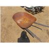 Image 4 : Wheelbarrow