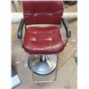 Image 1 : salon chair