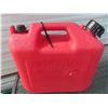 Image 2 : 9.4L jerrycan
