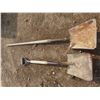 Image 2 : two steel shovels