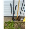 Image 2 : Lot of Garden tools, auger, etc.