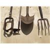 Image 2 : spade, hoe, pitch fork, post hole auger