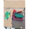 Image 1 : Bostitch stapler and a few staples