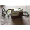 Image 2 : Gotcha industrial carpet cleaner *LOCATED OFF-SITE IN BUCKLAND*