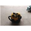 Image 2 : DeWalt vacuum corded/cordless *LOCATED OFF-SITE IN BUCKLAND*