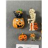 Image 2 : 6 Assorted Fun Halloween Brooches