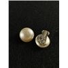 Image 2 : 2 Pairs Vintage Clip Earrings