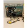 Image 2 : Wolf Decorative Collectables Book Light Figurines & More