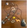 Image 1 : Aboriginal Jewellery Assortment Sea Shell Stone & More