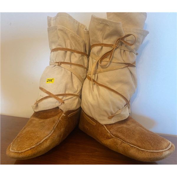 Native Navajo Wrap Around Knee High Mukluk Moccasins