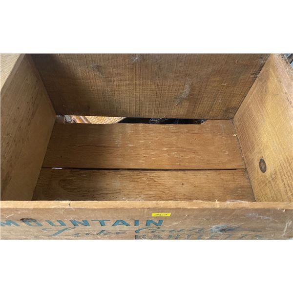 Mountain Lake Antique crate 20x12