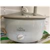 Image 2 : KItchenware Crock Pot Corningware & More