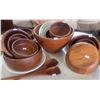 Image 2 : Wood Bowl Assortment w/ Bonus Ceramic Cookware