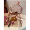Image 3 : Pretty in Pink Female Aboriginal Collectable Pieces